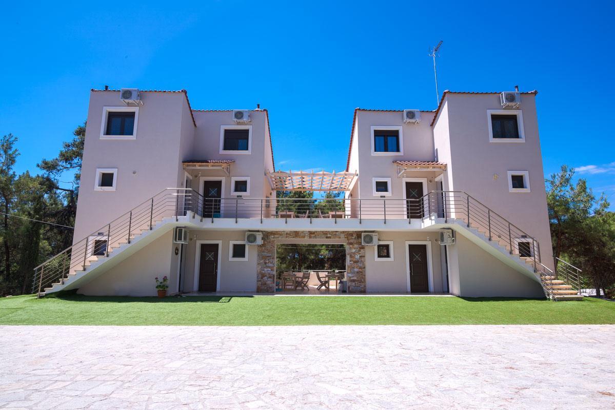 يميناريا Villa Ermioni Apartments المظهر الخارجي الصورة